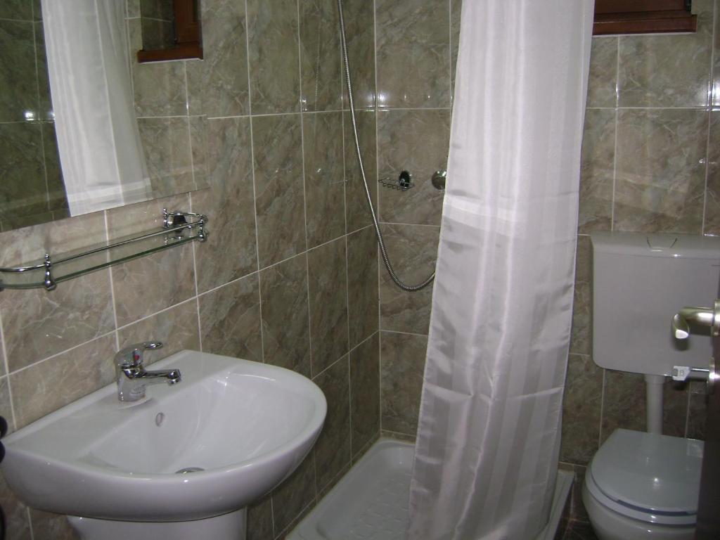 Casa Anotimpuri Otel Sinaia Oda fotoğraf